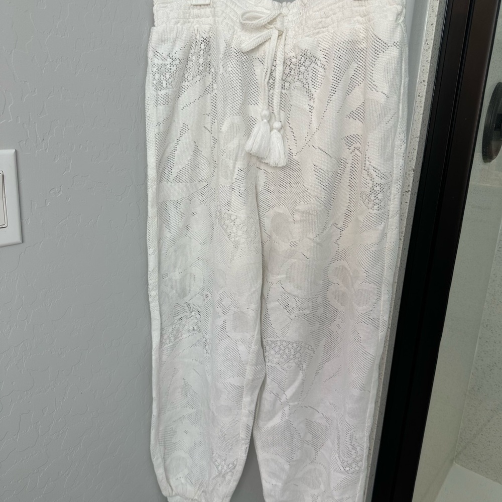 Aerie White patterned Jacquard Jogger Pants Swimsuit Coverup Medium EXC